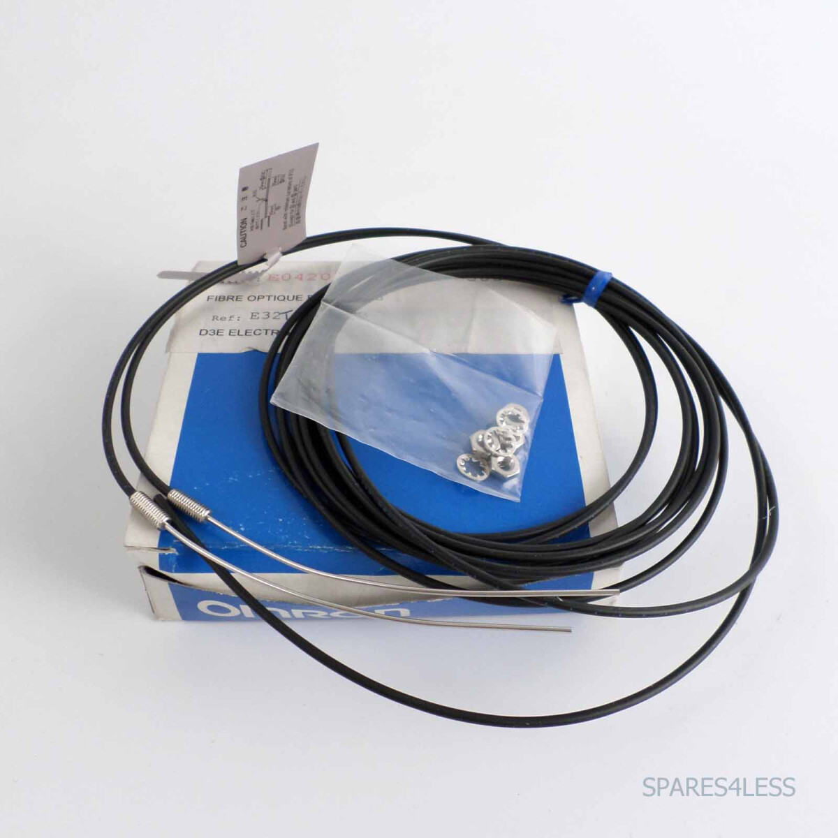 Omron Photoelectric Switch E32-TC200B OVP