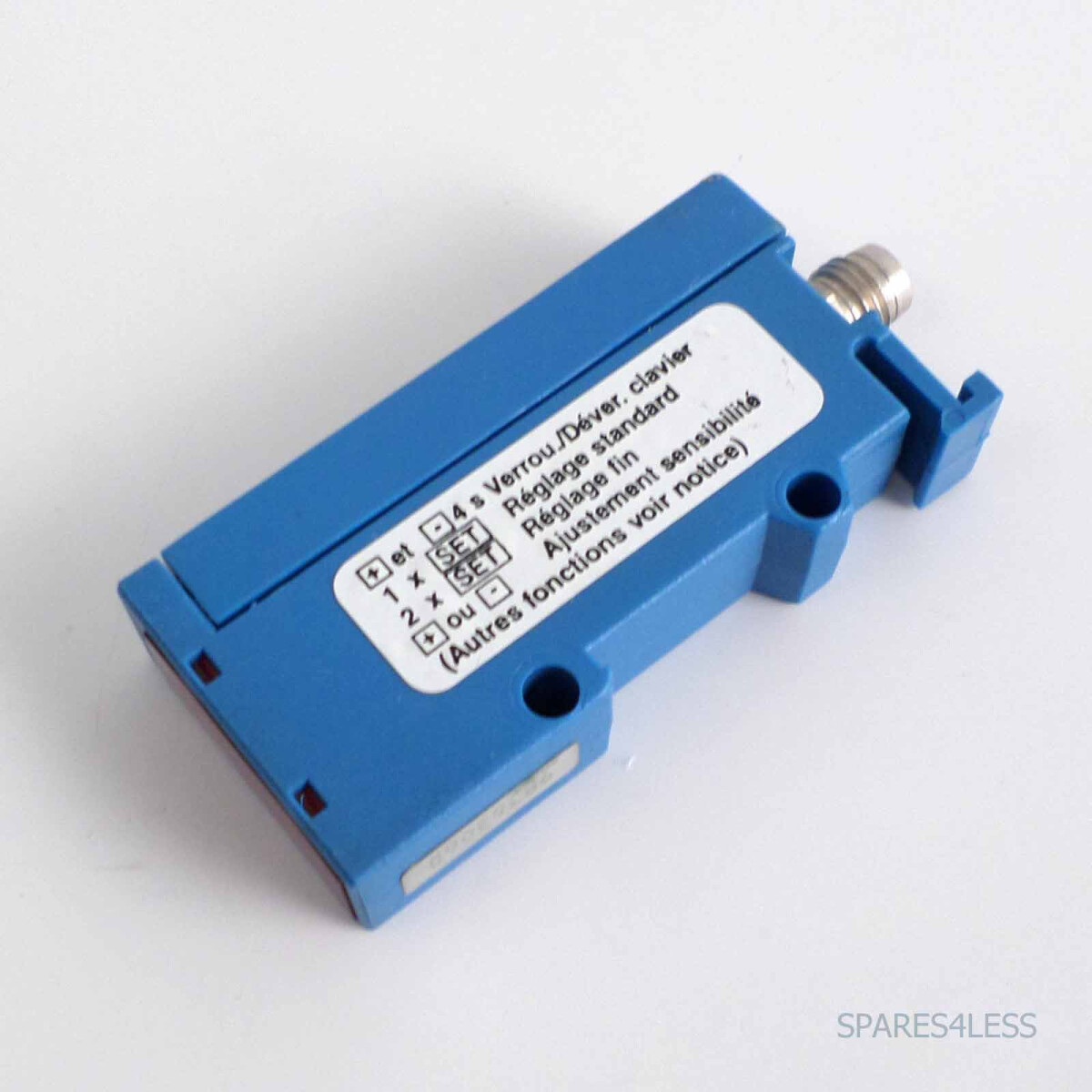 Dinel Diffuse Reflection Axial Sensor PA C0 946 S 10/30VDC G