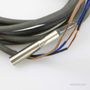 Omron Näherungsschalter E2E-X1C2 2M 20705K OVP