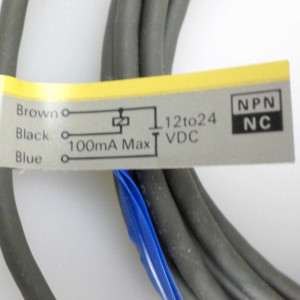 Omron Näherungsschalter E2E-X1C2 2M 20705K OVP