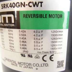 ORIENTAL MOTOR Reversible Motor 5RK40GN-CWT OVP