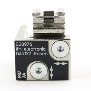 ifm efector 200 Montageeinheit Lasergeräte E20976 OVP