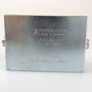 Pepperl+Fuchs Induktiver Sensor FJ7-A2-V1 Y33912 GEB