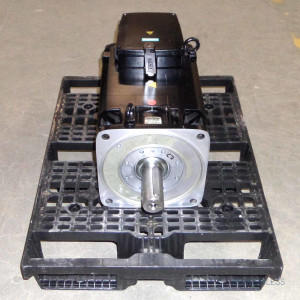Siemens Asynchronmotor 1PH8133-1FD03-1BB1-Z NOV