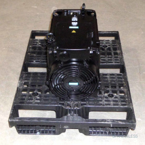 Siemens Asynchronmotor 1PH8133-1FD03-1BB1-Z NOV
