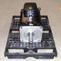 Siemens Asynchronmotor 1PH8133-1FD03-1BB1-Z NOV