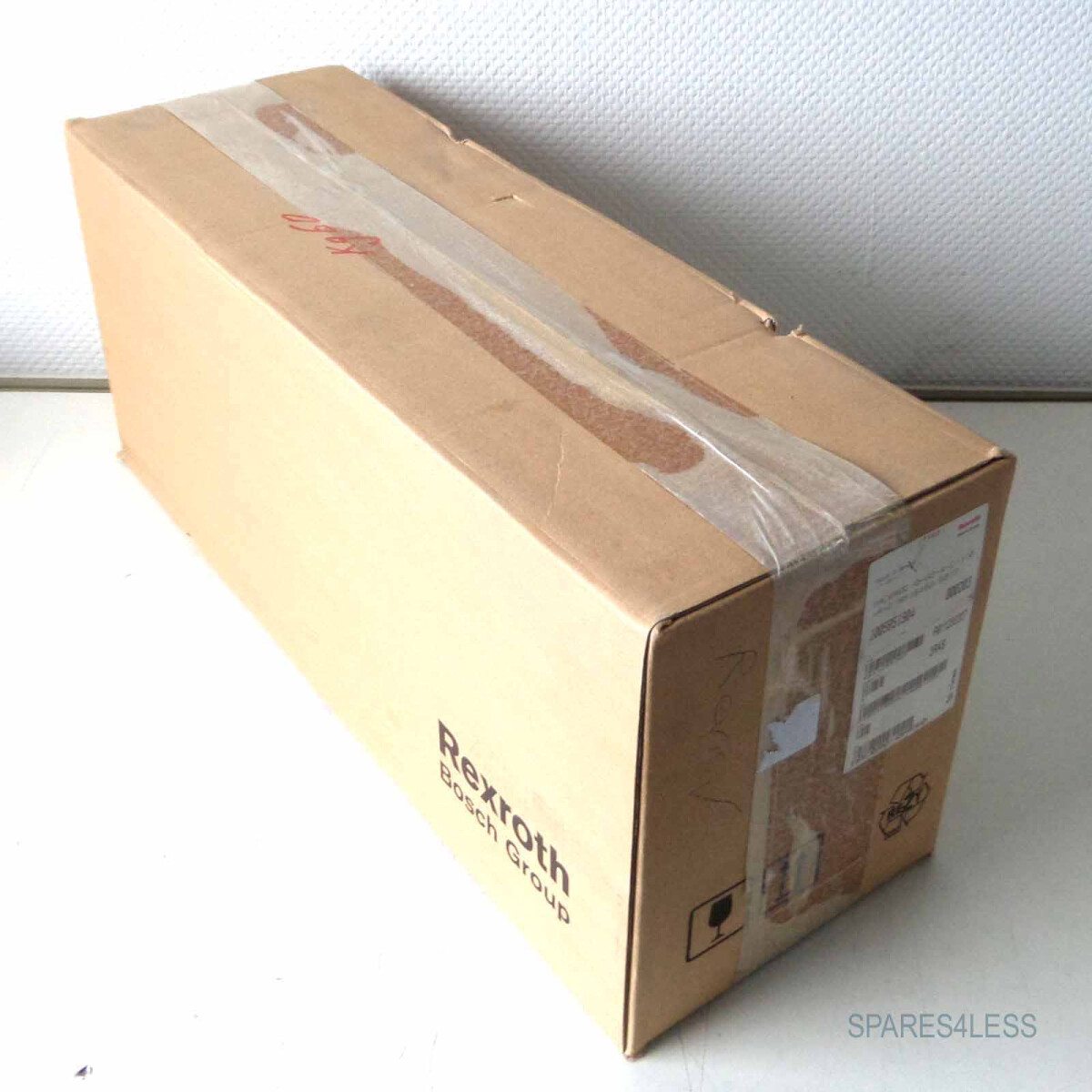 Rexroth Servomotor MAC090C-0-GD-4-C/110-A-2/AM164SG/S013 R91