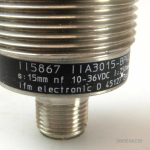 ifm efector induktiver Näherungsschalter II-5867 IIA3015-BPKG/V4A/US GEB