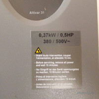Schneider Frequenzumrichter Altivar 31 ATV31C037N4ZH28 058772 OVP