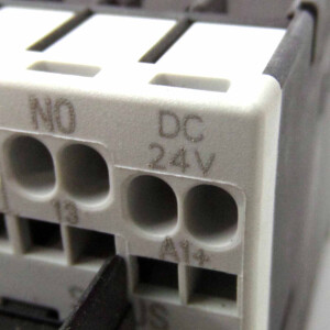 Siemens Schütz 3RT1017-2BB44-3MA0 24V/5,5kW/400V OVP