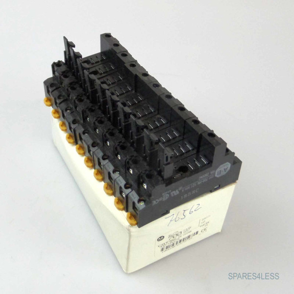 Allen Bradley Sockel CAT 700-HN121 Ser A (10Stk.) OVP