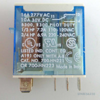Allen Bradley Relais 700-HKX6Z24 24V OVP