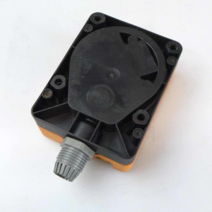 Siemens BERO Induktiver Näherungsschalter 3RG4042-6CC00 GEB