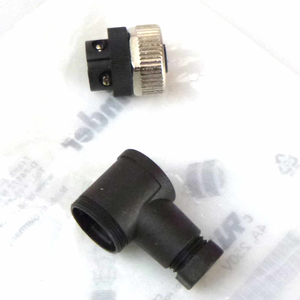 binder Stecker 713 99 0430 24 04 4212280564 OVP