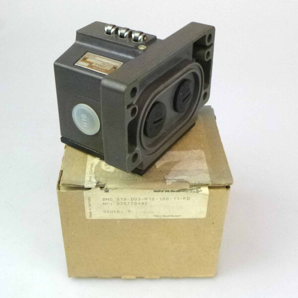 Balluff Reihengrenztaster BNS 519-D3 R12-100-11-FD OVP