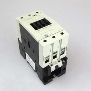 Siemens Schütz 3RT1046-1AP04 230V #K3 GEB
