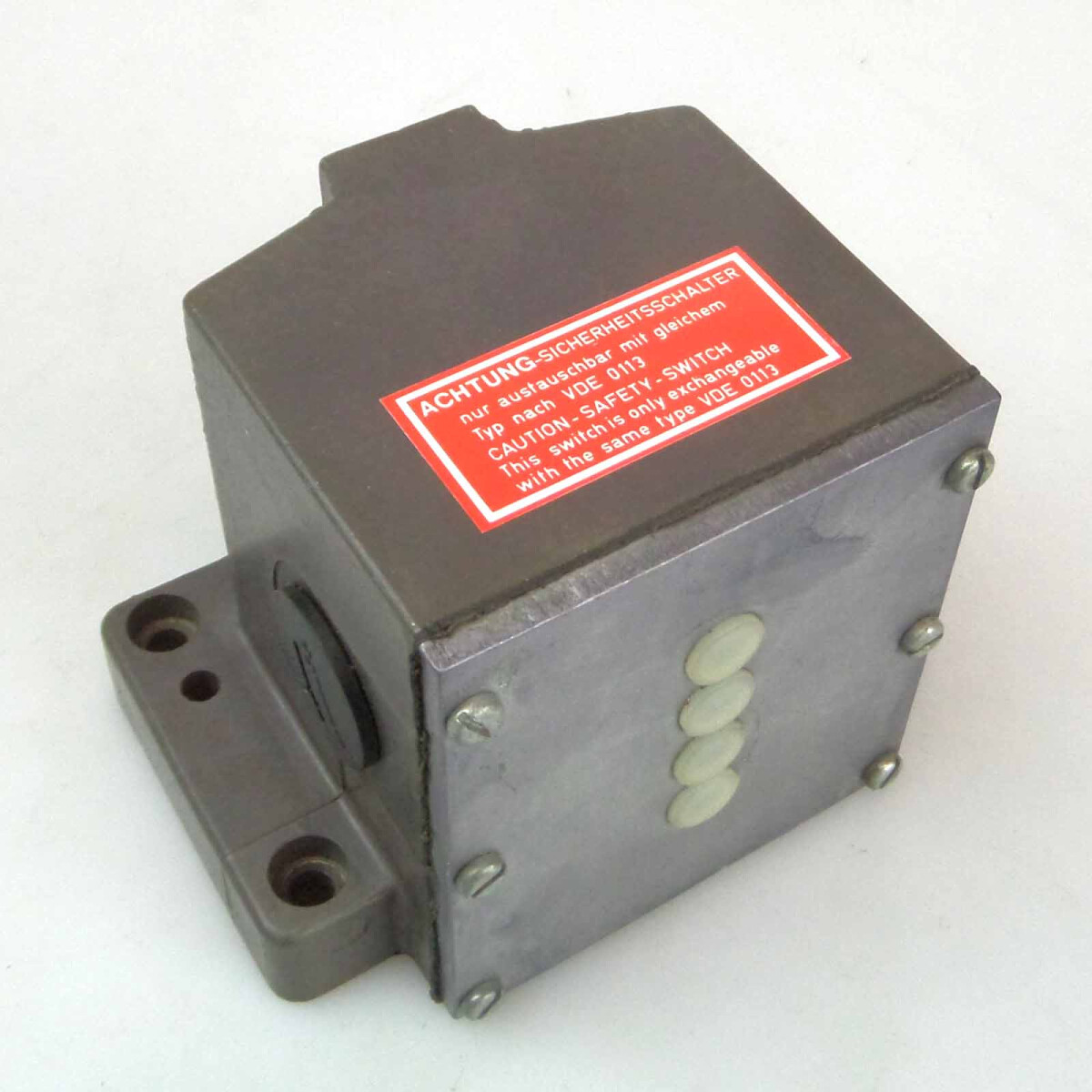 Balluff Reihengrenztaster BNS 113-D4-L12-100-11-02-FD GEB