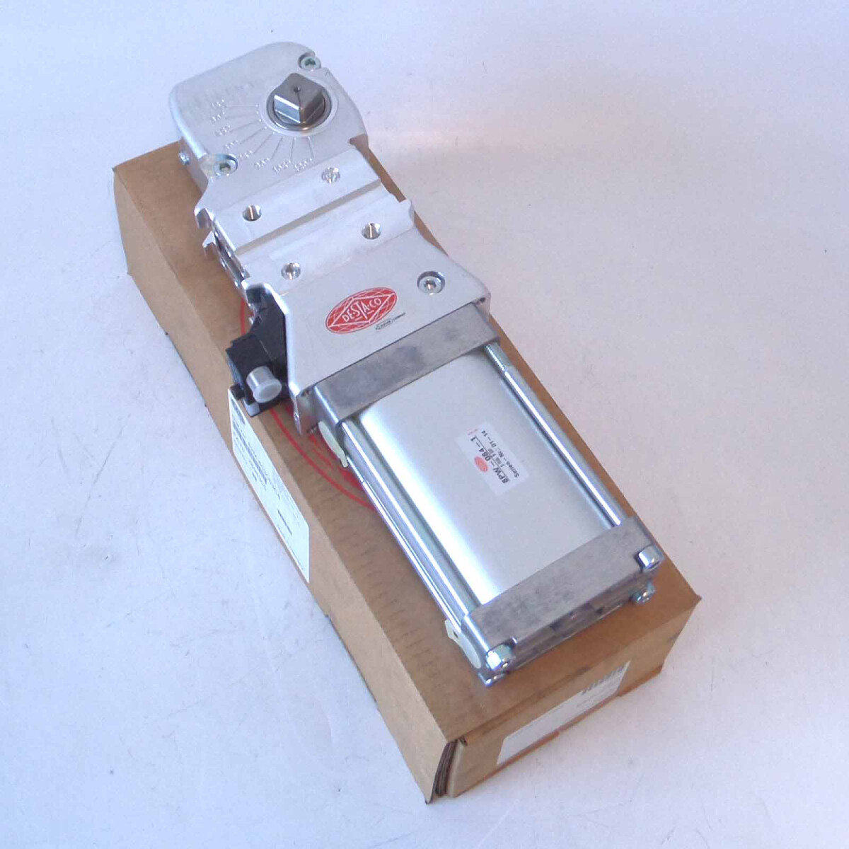 Destaco Kraftspannzylinder 82M-603063C8 6bar OVP