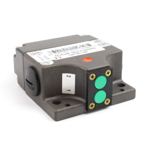 Euchner Näherungsschalter SN02X12-732L-MC2122 097343 OVP