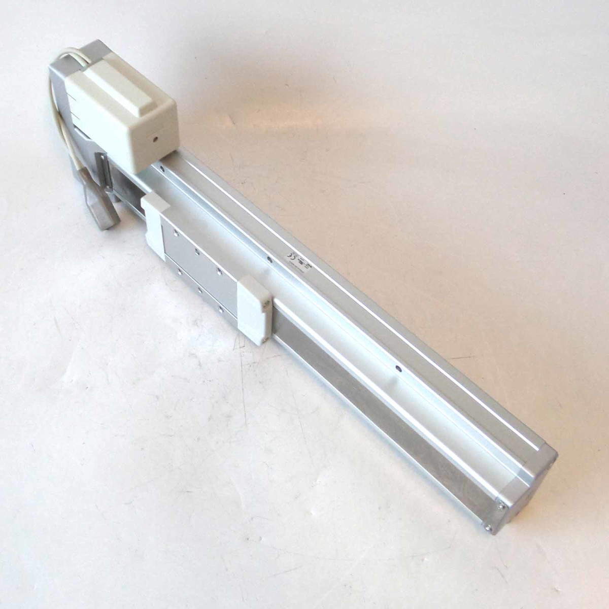 SMC Kugelgewindeantrieb LEFS40LA-300-R5C918 OVP