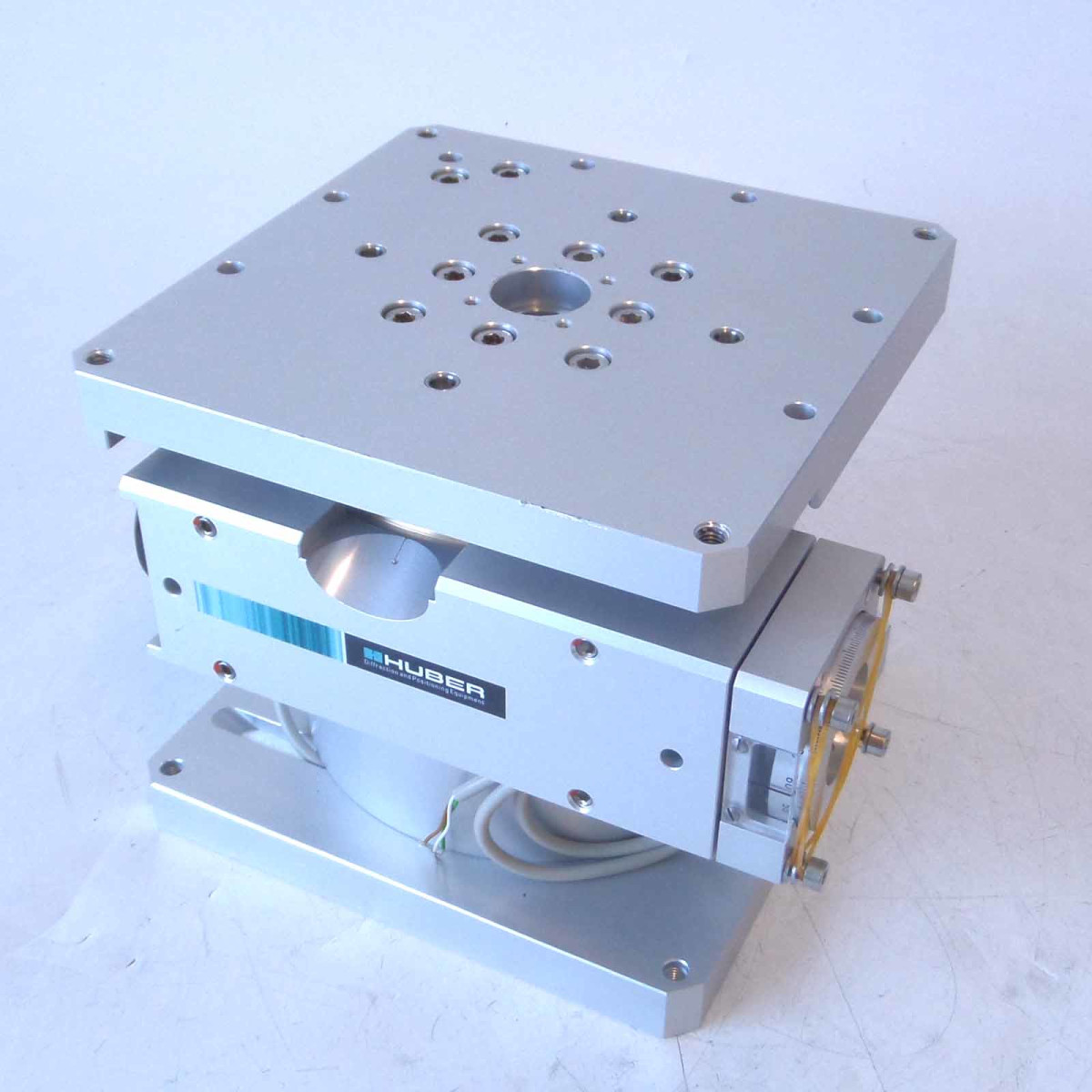 Huber Z-Tisch 5103.2-446 170x170mm NOV