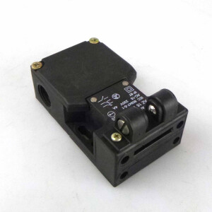 SCHMERSAL Sicherheitsschalter AZ 16 12 zi-B1-2053 GEB