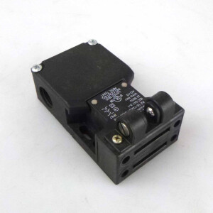 SCHMERSAL Sicherheitsschalter AZ 16-12zi-B1-2053-M16 GEB
