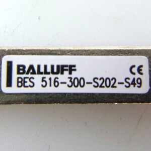 Balluff induktiver Sensor BES 516-300-S202-S49 NOV
