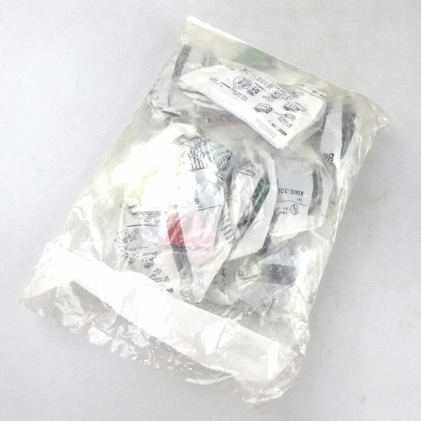 Allen Bradley Full Voltage Module 800E-3DL0X11 (10Stk.) OVP
