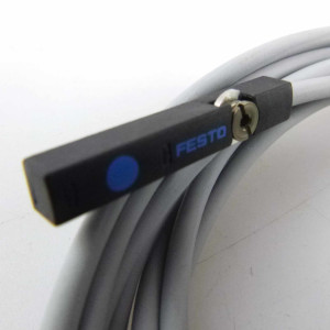Festo Näherungsschalter SIES-8M-NS-24V-K7,5-OE 551396 GEB