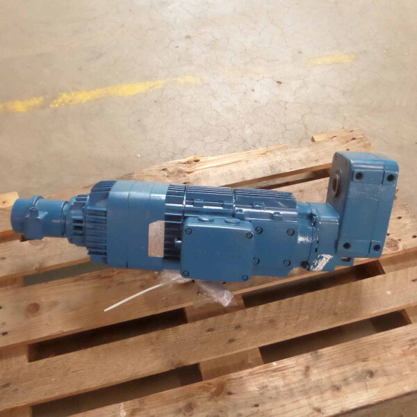 Mannesmann Demag Getriebemotor GDH 100 D2/1012 + AF06-M-01-35-1 + TDP 0,2 LT-4 GEB
