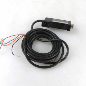 Keyence Lichtleiter Sensor FS2-60P NOV