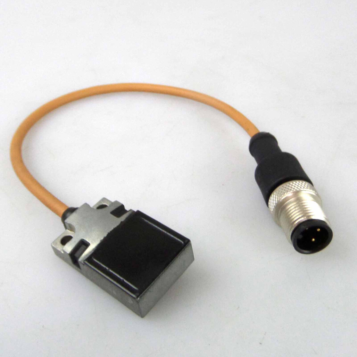 Balluff induktiver Sensor BES02KR BES R01ZC-PSC50B-BX00.2-GS