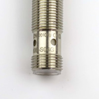 Balluff induktiver Sensor BES01ZN BES M12MI-PSH80B-S04G GEB