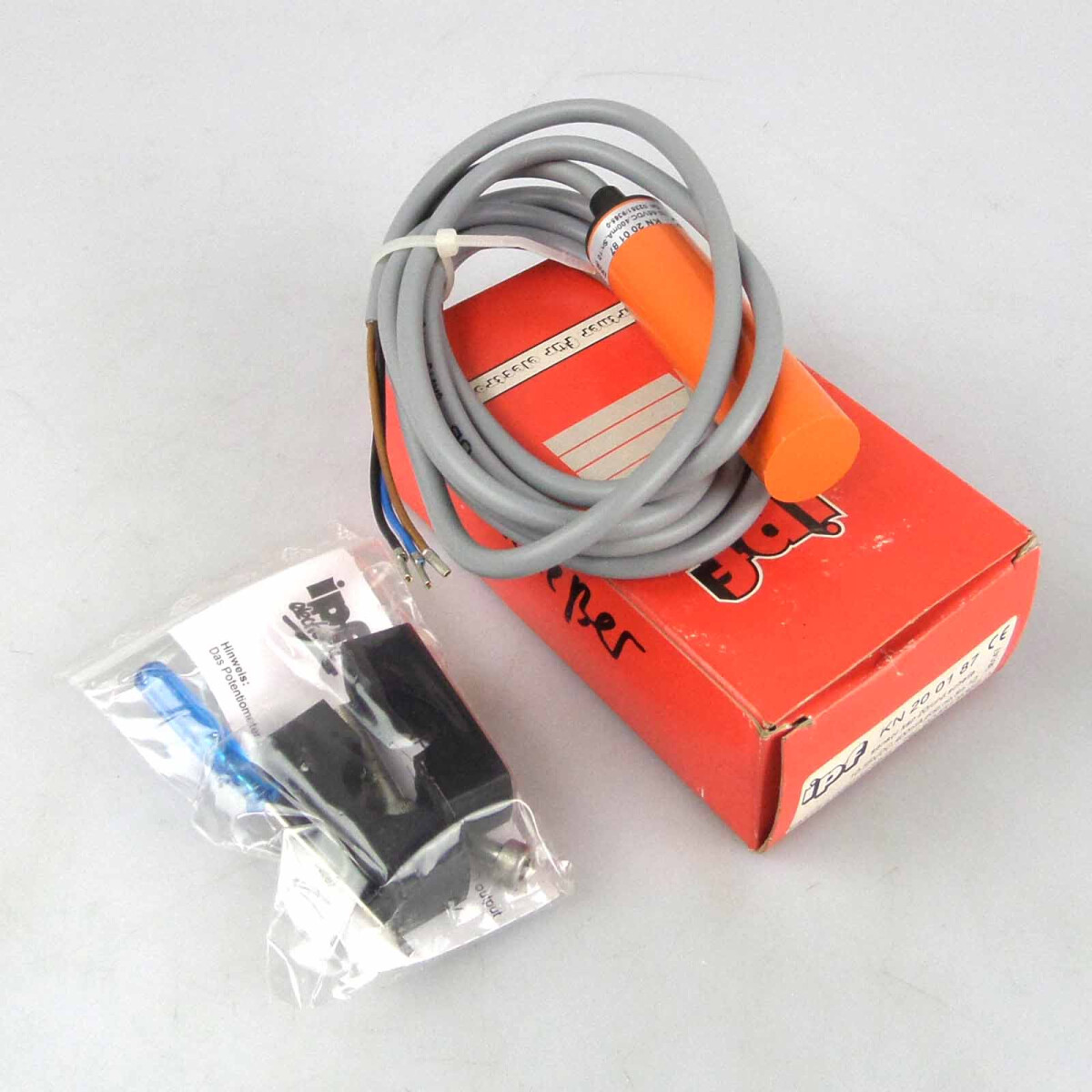 ipf electronic Kapazitiv Sensor KN200187 OVP