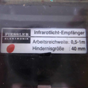FIESSLER Lichtschranke IR-Empfänger LSUWNSR3-1 0,5-1m GEB