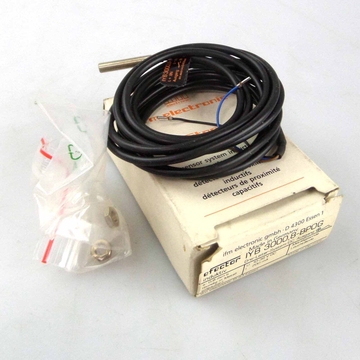ifm efector induktiver Sensor IYB 3000,8-BPOG OVP