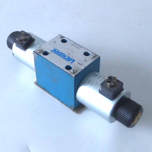 Vickers Magnetventil DG4V 5 0C M U H6 20 GEB