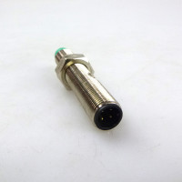 Pepperl+Fuchs Induktiver Sensor NBN4-12GM60-A2-V1 84010 NOV