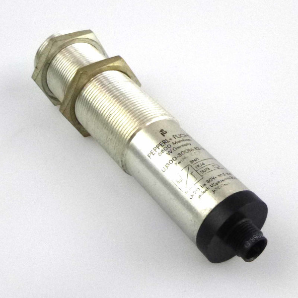 Pepperl+Fuchs Ultraschall Näherungsschalter UJ300-30GM-E2-V1 GEB
