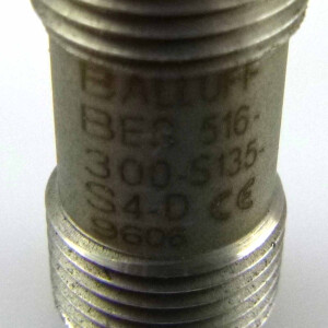 Balluff induktiver Näherungsschalter BES 516-300-S135-S4-D GEB