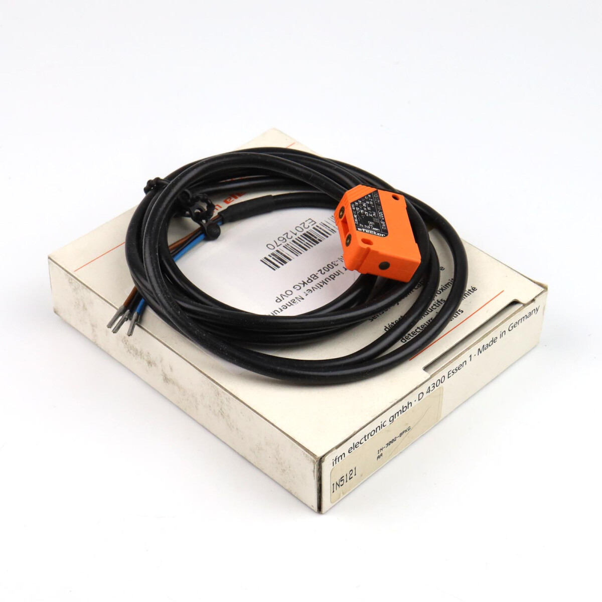ifm efector induktiver Näherungsschalter IN5121 IN-3002