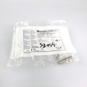 Pepperl+Fuchs Induktiver Sensor NBB2-8GS40-E3-V3 236528 OVP