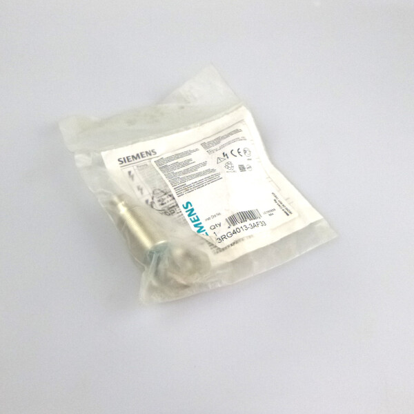 Siemens Induktiver Näherungsschalter SIMATIC PXI230 3RG4013-3AF33 OVP