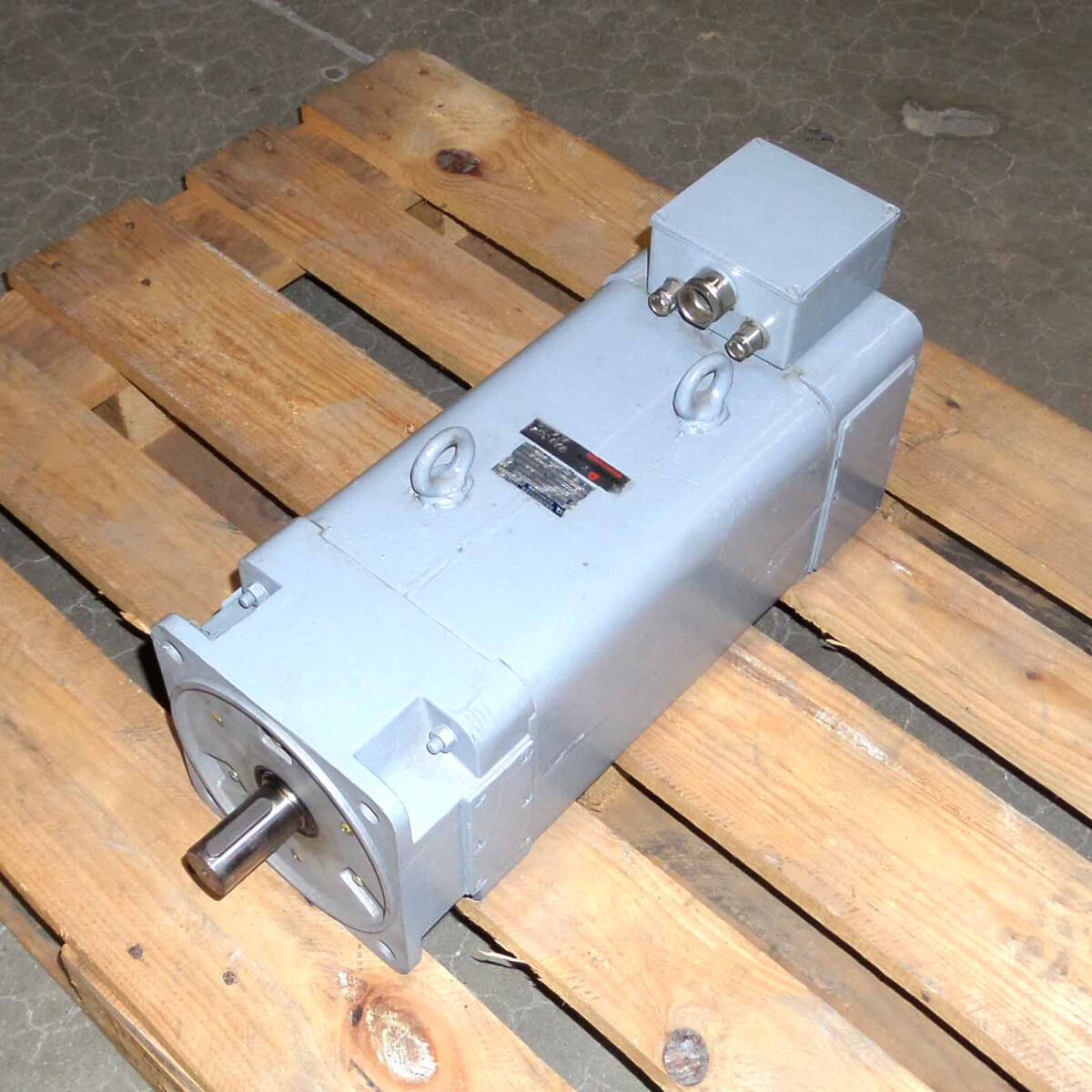 Baumüller Servomotor GSFG 100-L 4,4kW REM