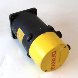 Fanuc DC-Servomotor 10M A06B-0651-B011 GEB