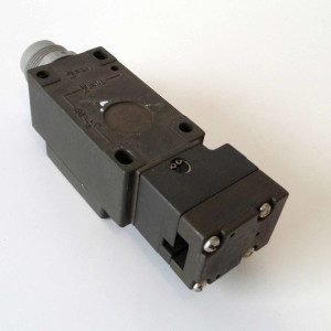 Euchner Sicherheitsschalter NZ2VZ-2131E 090144 GEB