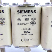 Siemens Sitor Sicherungseinsatz 3NA3 144 250A (3Stk.) GEB