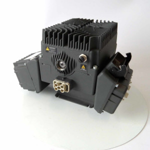Siemens MICROMASTER MM 411 ECOFAST + Widerstandsbremse 6SE6411-6AD21-5VS8 + 6SE6401-1RB00-0AA0 NOV