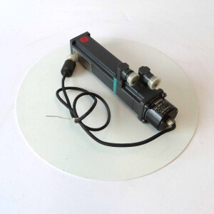 Siemens AC-VSA-Motor 1FT5024-0AC09-1-Z Z=G45+H22+M1G + ROD 426B.016 6FC9-320-3KA00 NOV